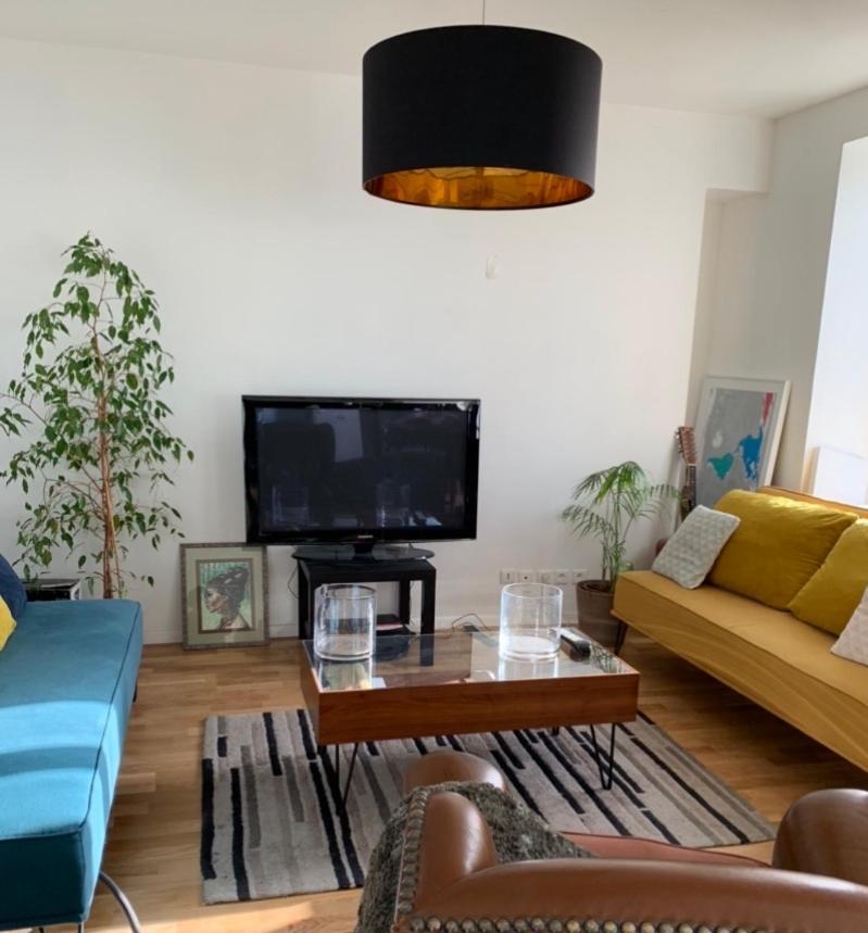 Agreable Logement A Vierzon Centre Экстерьер фото